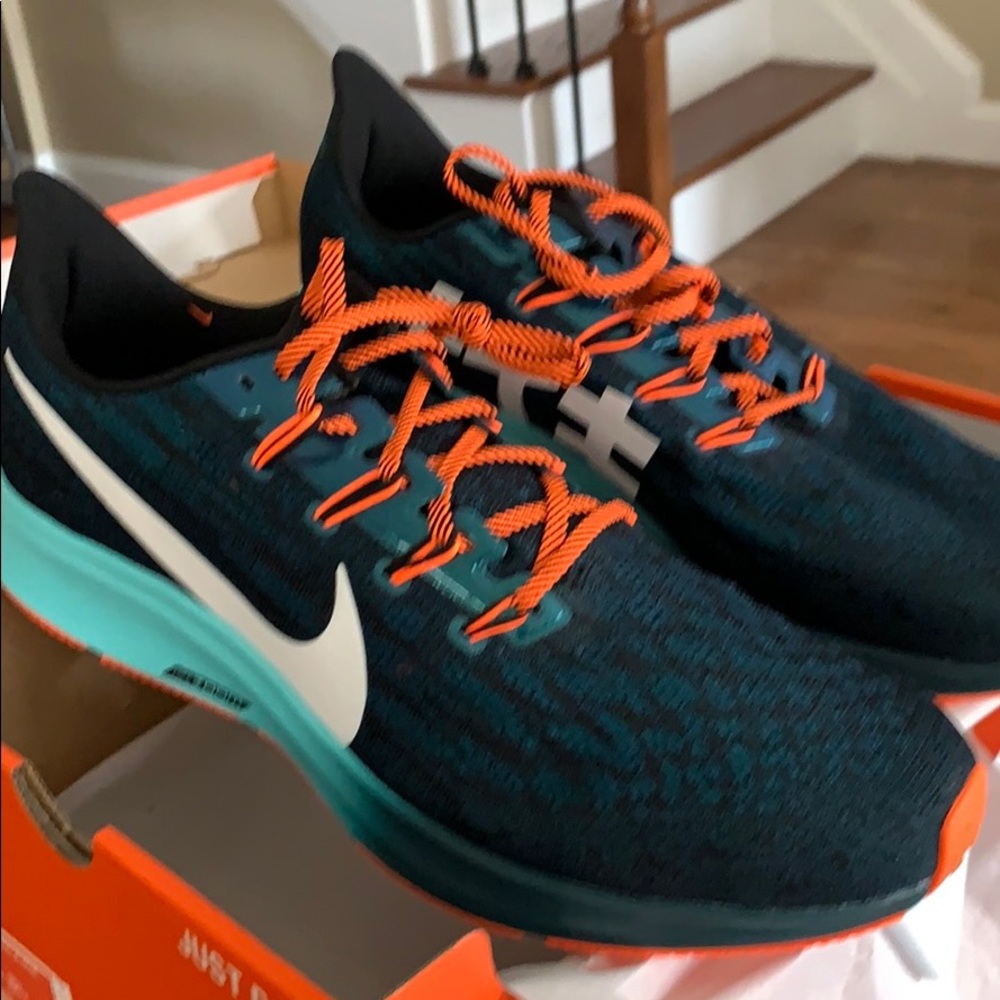 Brand New Men’s Nike AIR ZOOM PEGASUS 36 HKNE